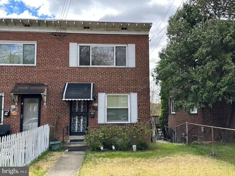 133 Mississippi Ave SE, Washington, DC 20032