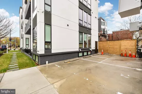 14 P St NW #101, Washington, DC 20001 photo 16