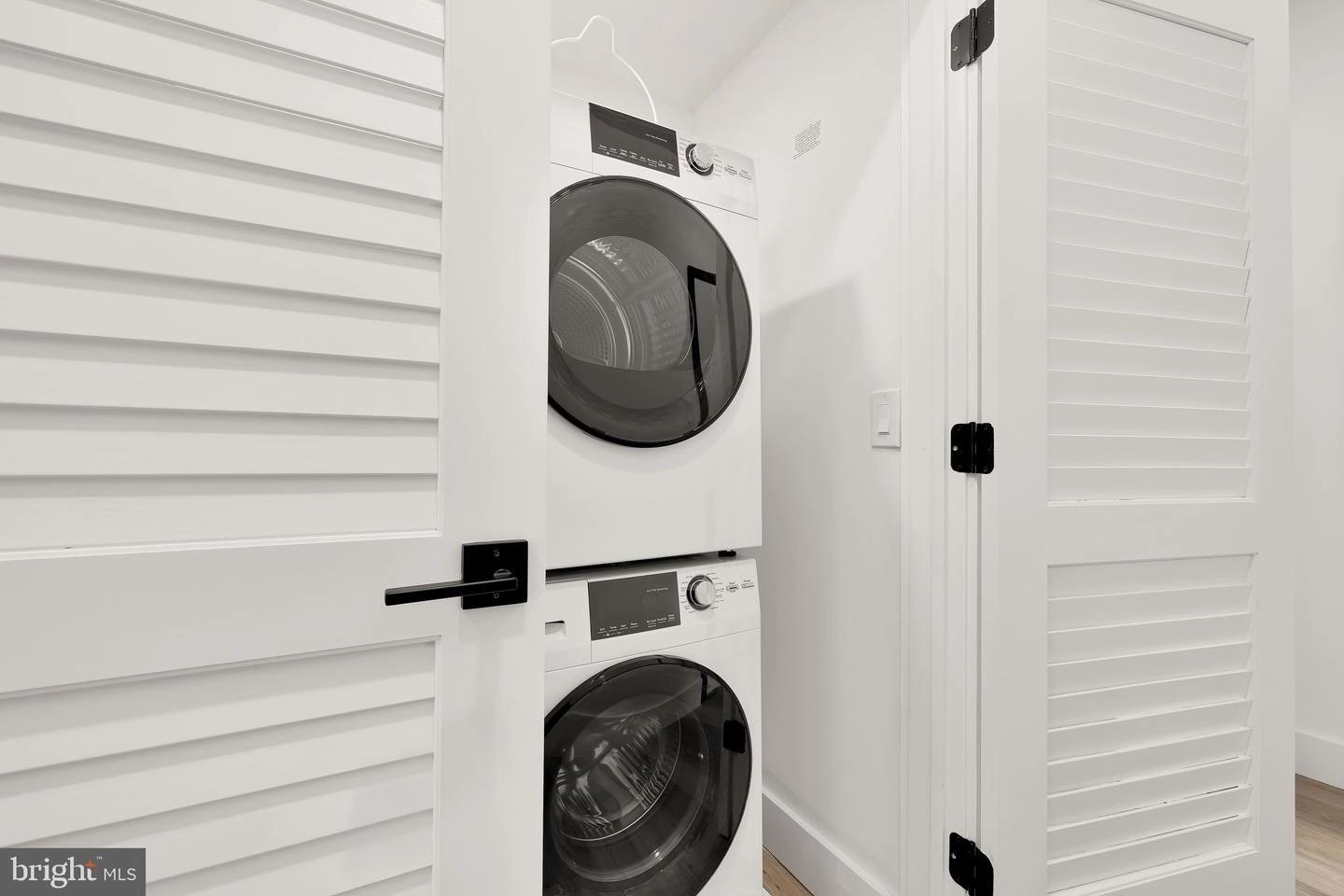 14 P St NW #101, Washington, DC 20001 photo 15