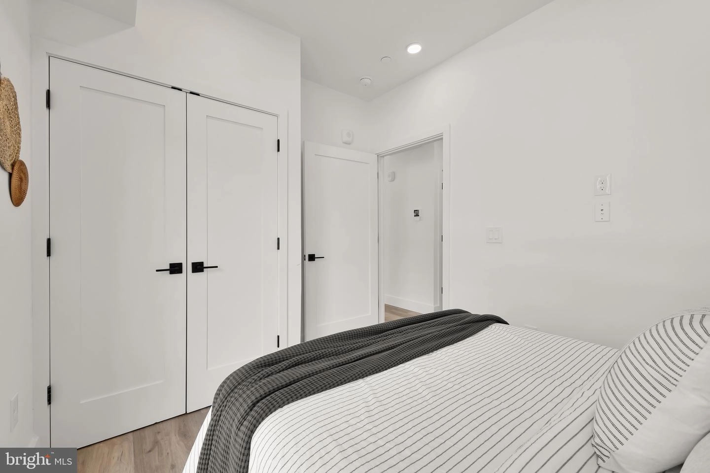 14 P St NW #101, Washington, DC 20001 photo 9