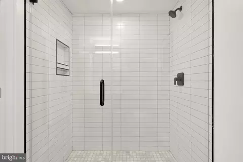 14 P St NW #101, Washington, DC 20001 photo 12