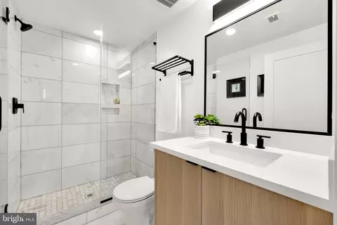 Bath - 14 P St NW #404, Washington, DC 20001 photo 5 of 6