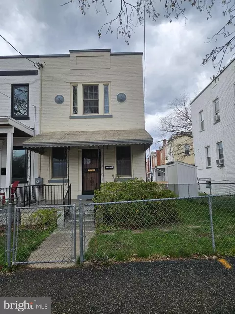 6218 5th St NW, Washington, DC 20011
