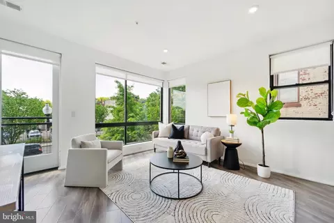 1550 11th St NW #209, Washington, DC 20001