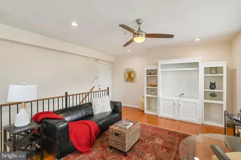 Living - 429 18th St NE #2, Washington, DC 20002 photo 2 of 3