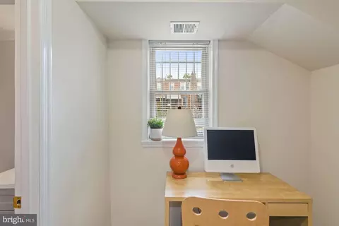 Other - 429 18th St NE #2, Washington, DC 20002 photo 6 of 9