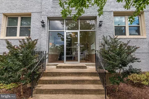 Exterior - 429 18th St NE #2, Washington, DC 20002 photo 1 of 1