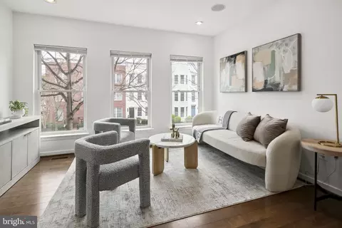 Living - 1003 4th St SE, Washington, DC 20003 photo 3 of 5