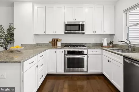 Kitchen - 1003 4th St SE, Washington, DC 20003 photo 3 of 4