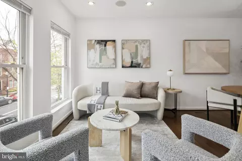 Living - 1003 4th St SE, Washington, DC 20003 photo 4 of 5
