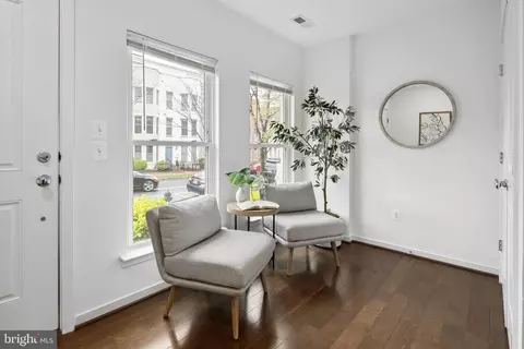 Living - 1003 4th St SE, Washington, DC 20003 photo 1 of 5