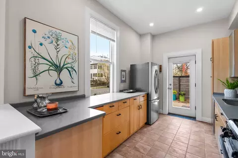 Other - 1625 1st St NE, Washington, DC 20002 photo 1 of 4