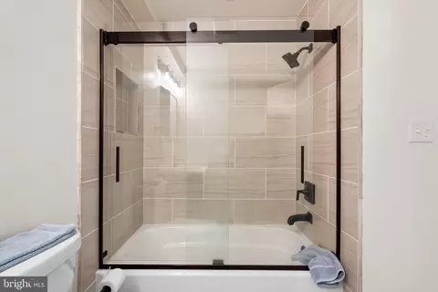 Bath - 1625 1st St NE, Washington, DC 20002 photo 6 of 6