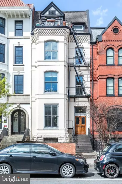 1414 15th St NW #2, Washington, DC 20005