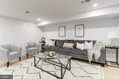 Living - 1839 E Street St NE, Washington, DC 20002 photo 2 of 4