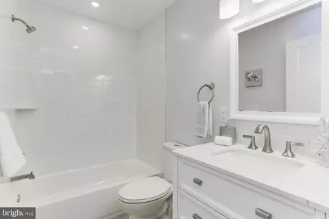 Bath - 1839 E Street St NE, Washington, DC 20002 photo 6 of 10