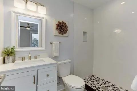 Bath - 1839 E Street St NE, Washington, DC 20002 photo 2 of 10