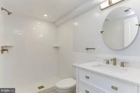 Bath - 1839 E Street St NE, Washington, DC 20002 photo 9 of 10