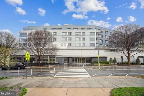 4101 Albemarle St NW #521, Washington, DC 20016