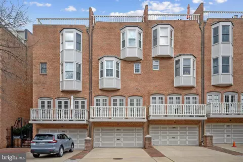 2111 O St NW #B, Washington, DC 20037