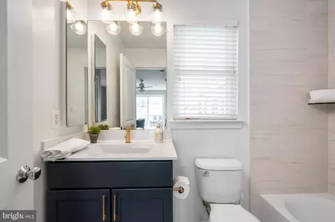 Bath - 1017 5th St SE, Washington, DC 20003 photo 3 of 3