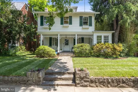 5329 42nd St NW, Washington, DC 20015