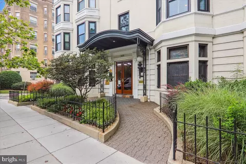 1669 Columbia Rd NW #208, Washington, DC 20009