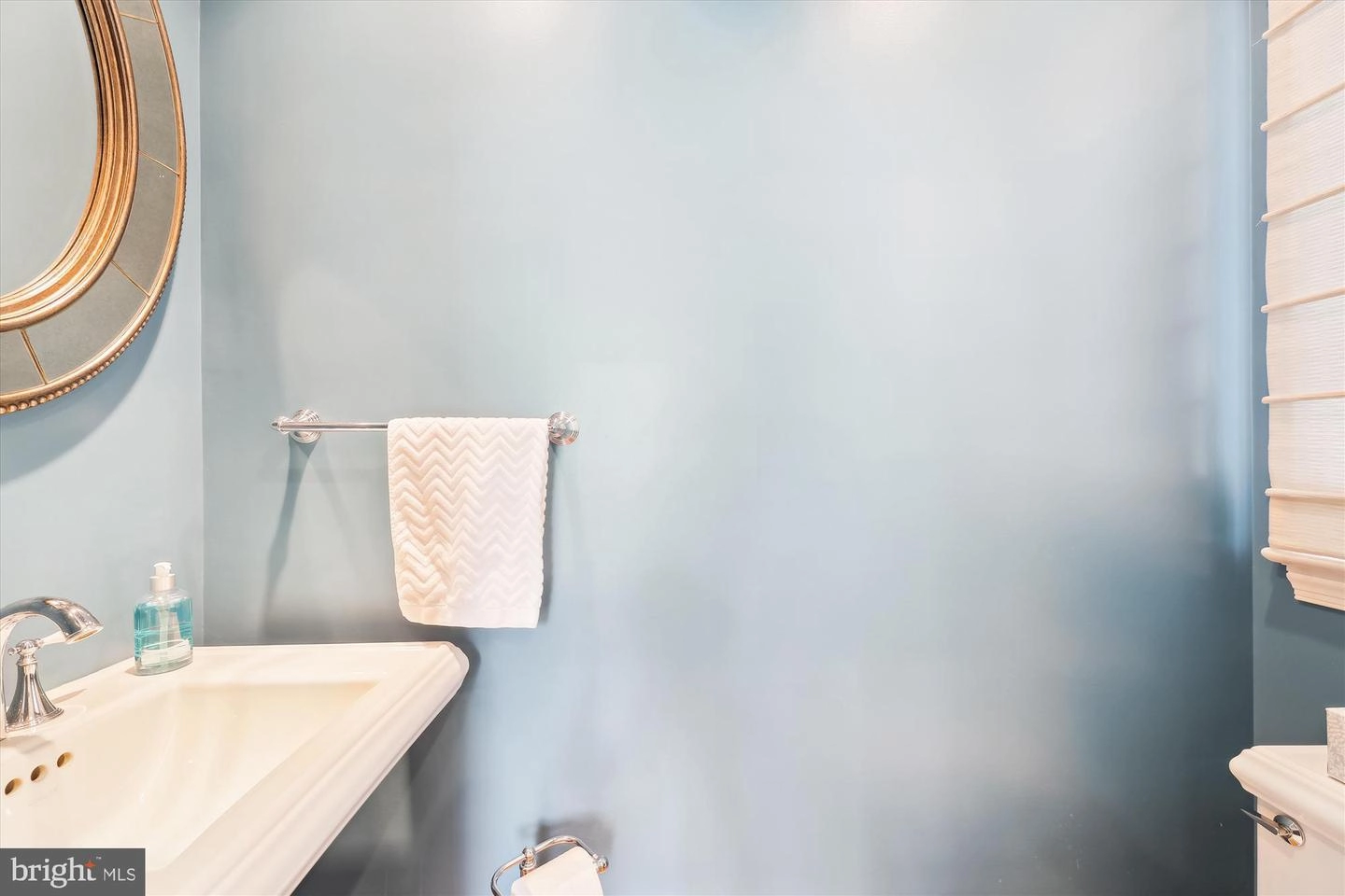 Bath - 4709 Berkeley Ter NW, Washington, DC 20007 photo 1 of 4