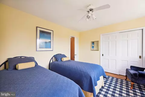 Bedroom - 4709 Berkeley Ter NW, Washington, DC 20007 photo 4 of 7