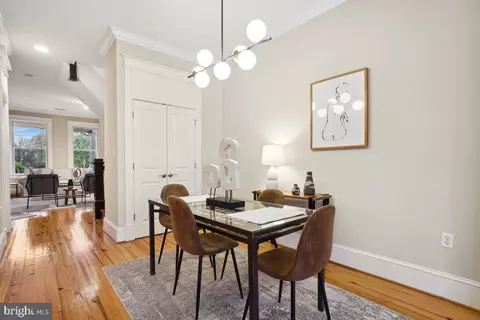 Dining - 637 10th St NE, Washington, DC 20002 photo 4 of 4