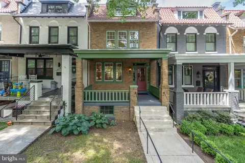 1421 Varnum St NW, Washington, DC 20011