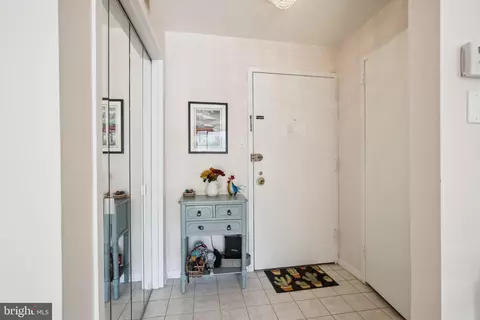 Entry Way - 2501 Calvert St NW #404, Washington, DC 20008 photo 1 of 2