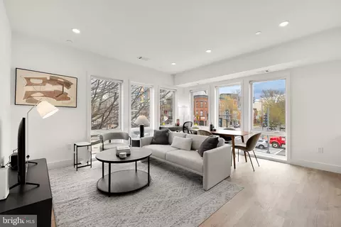 14 P St NW #201, Washington, DC 20001
