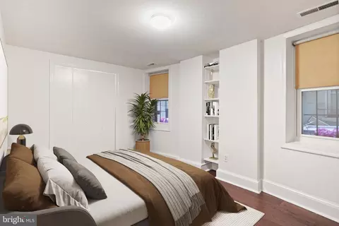 Bedroom - 1937 Calvert St NW #C, Washington, DC 20009 photo 1 of 1