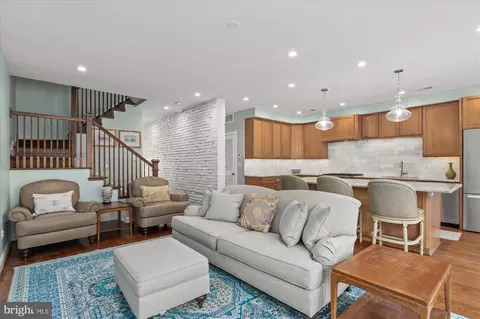 Living - 238 Parker St NE, Washington, DC 20002 photo 1 of 2