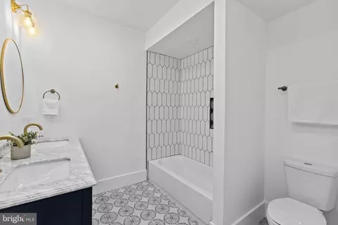 Bath - 1417 Montello Ave NE #1, Washington, DC 20002 photo 5 of 7