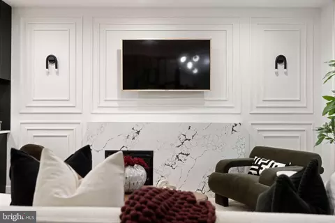 Living - 1812 M St NE, Washington, DC 20002 photo 1 of 3