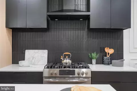 Kitchen - 1812 M St NE, Washington, DC 20002 photo 5 of 10