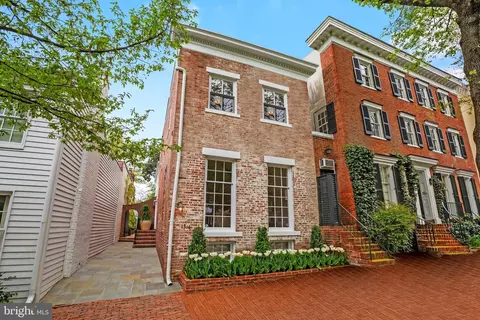 1316 34th St NW, Washington, DC 20007