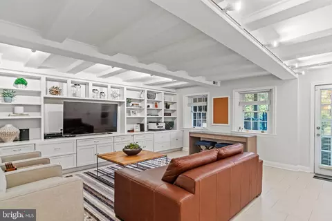 1667 34th St NW, Washington, DC 20007 photo 15