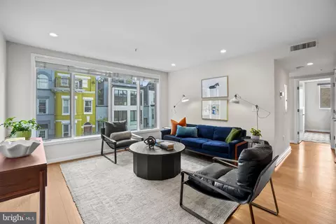 1423 Newton St NW #301, Washington, DC 20010