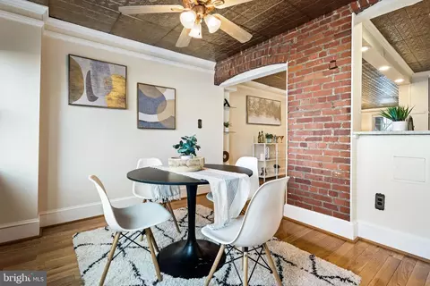 Dining - 559 23rd Pl NE, Washington, DC 20002 photo 3 of 4