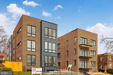 824 Taylor St NE #1, Washington, DC 20017