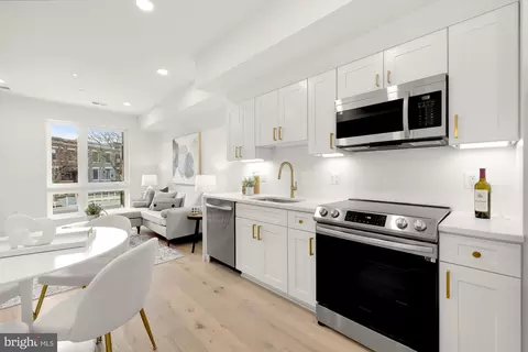 Living - 1006 Florida Ave NE #101, Washington, DC 20002 photo 3 of 3