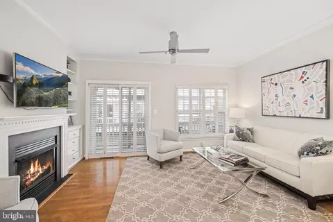 Bedroom - 2119 12th Pl NW, Washington, DC 20009 photo 1 of 6