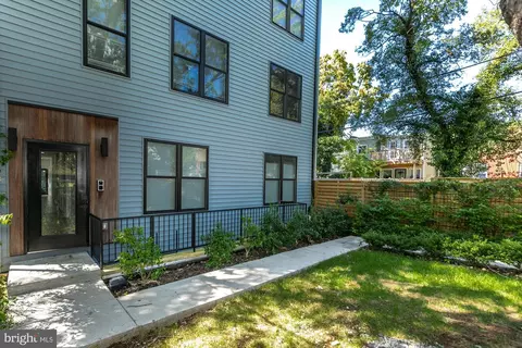 1019 17th Pl NE #101, Washington, DC 20002 photo 9