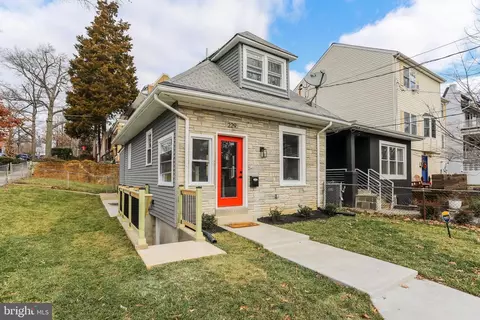 229 Webster St NW, Washington, DC 20011