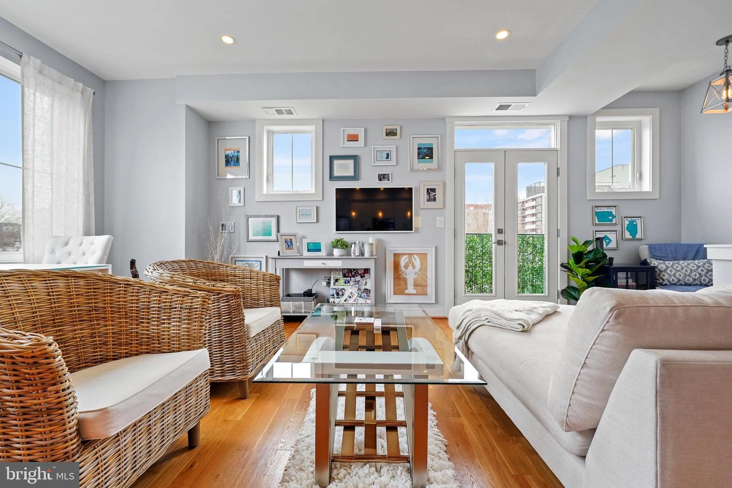 Living - 1123 Staples St NE #3, Washington, DC 20002 photo 5 of 5