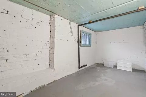 Exterior - 16 W Street St NW, Washington, DC 20001 photo 5 of 13