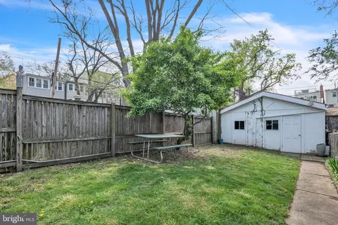 Exterior - 16 W Street St NW, Washington, DC 20001 photo 7 of 13